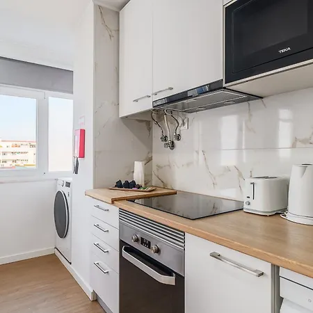 Apartment M J House Setubal