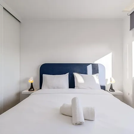 Apartment M J House