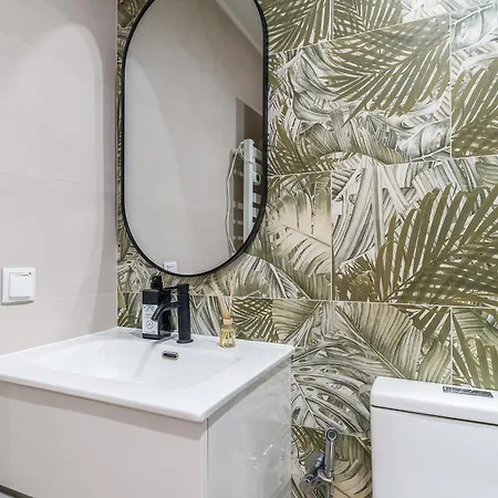 M J House Apartment Setubal