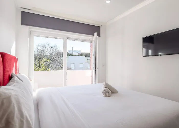 M J House דירה *